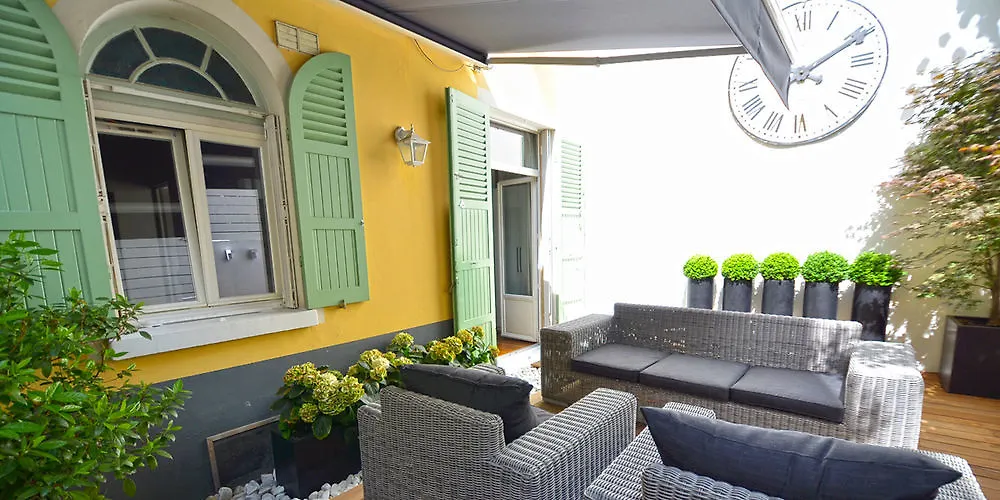 Le Jardin De Rochegrosse Bed and Breakfast